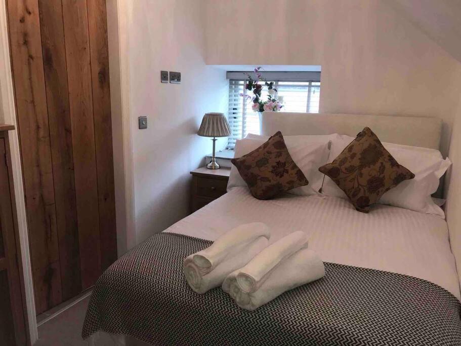 Chic 2 Bed Peak District Cottage Barn Near Alton Towers, Polar Bears, Chatsworth House 利克 外观 照片