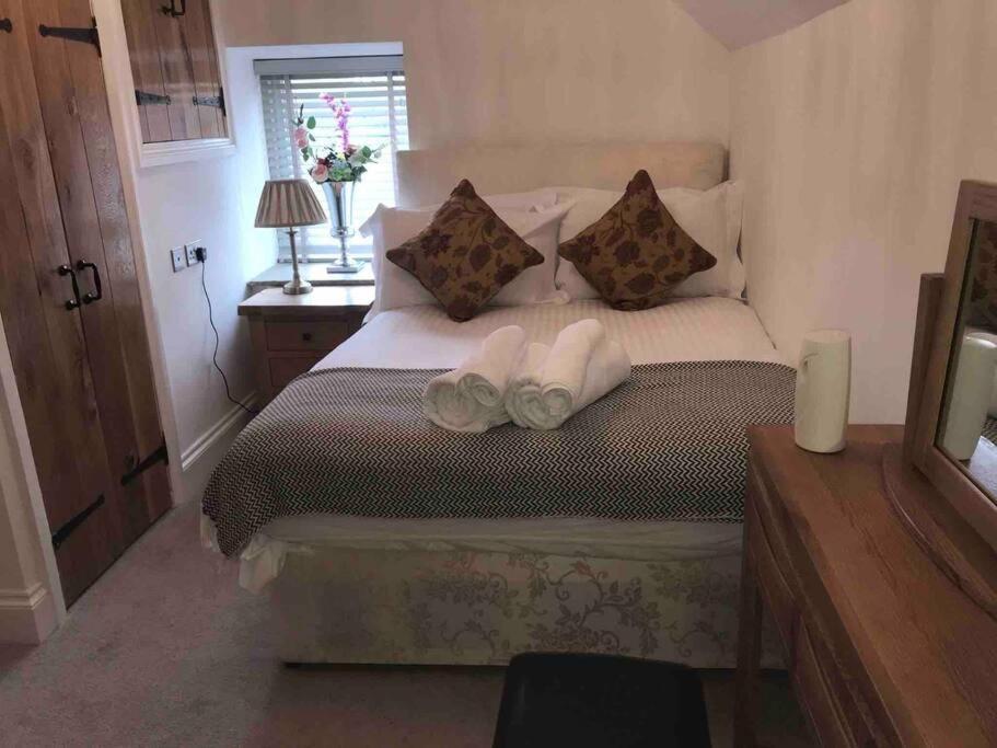 Chic 2 Bed Peak District Cottage Barn Near Alton Towers, Polar Bears, Chatsworth House 利克 外观 照片
